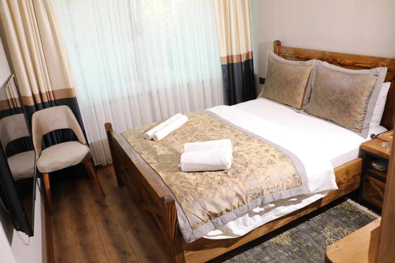 Zengin Otel
